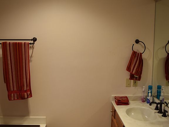 Main floor tub and shower