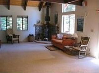 3153 Amber Trl, Pollock Pines, CA 95726