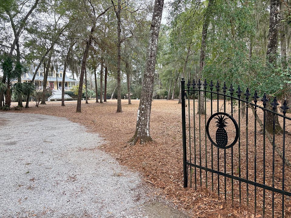 1st image of 8970 Palmetto Rd