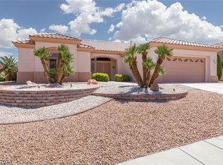 10713 Shackleton Dr, Las Vegas, NV 89134