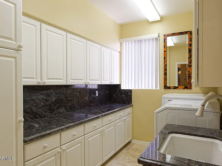 10220 E Cochise Dr — Photo 15
