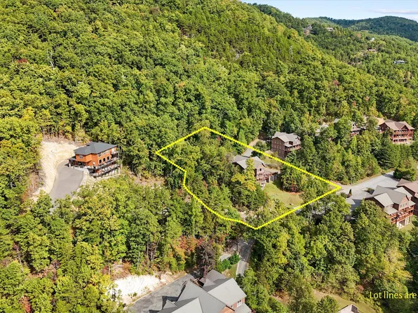 Blackthorn Trl, Sevierville, TN 37876