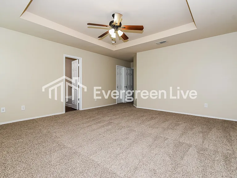 528 Silver Leaf Dr — Photo 7