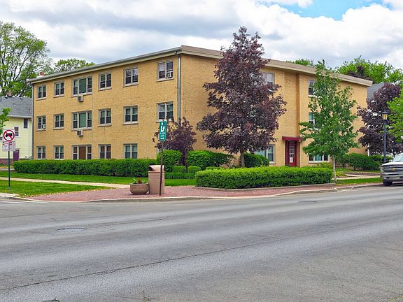 5th image of 301 Chicago Ave APT 1CW