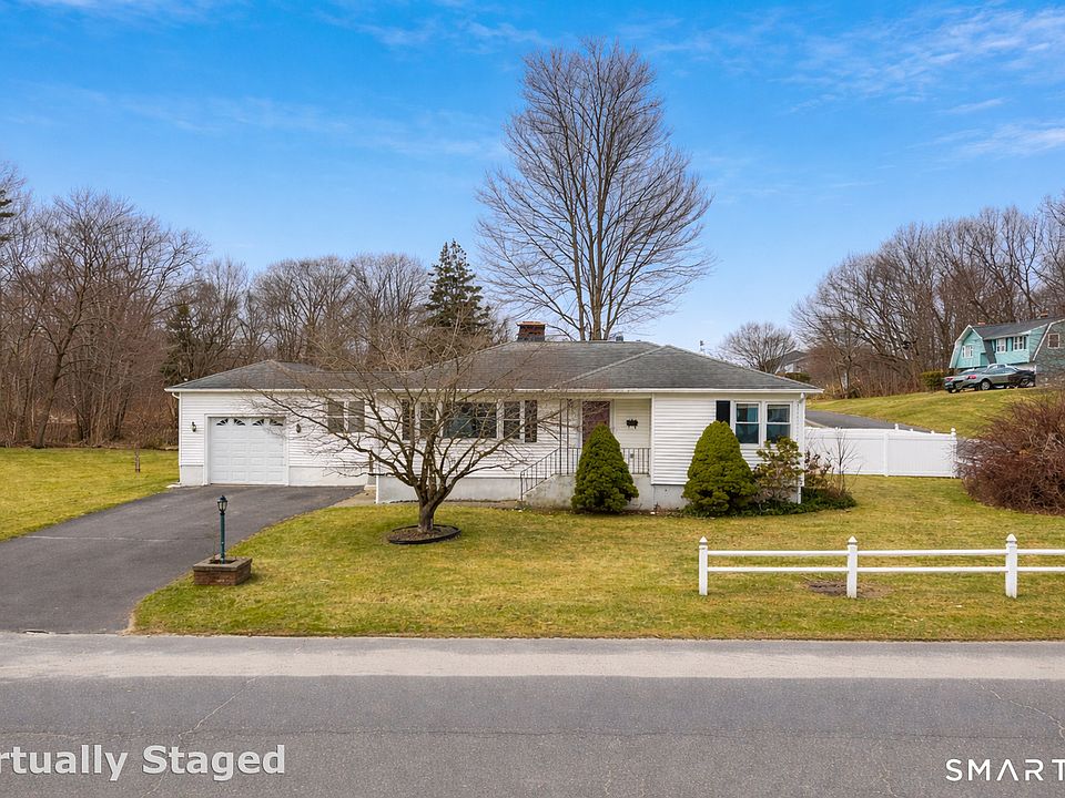 1st image of 215 Wesley Street