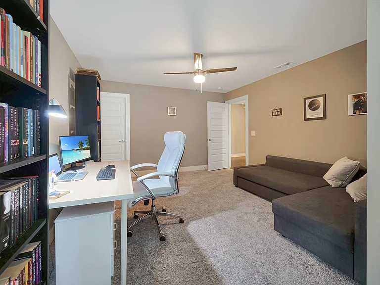 2202 Sheridan Rd — Photo 25