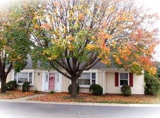 628 Windsor Way #B, Monroe Township, NJ 08831