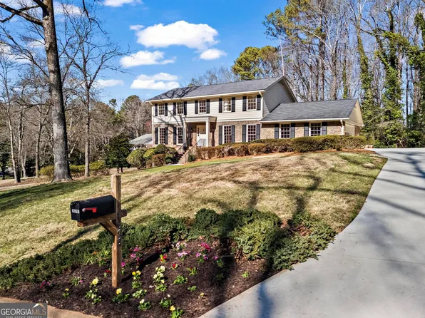 7675 Ryefield Dr, Sandy Springs, GA 30350