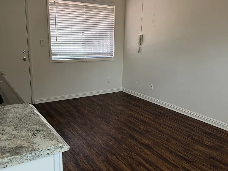 531 Prescott St #7 — Photo 20