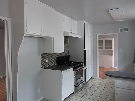 4th image of 6650 Coronado Ave