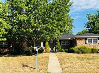 4001 College View Dr, Joplin, MO 64801