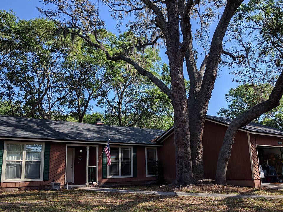 Front of house, new roof