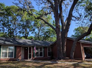 10967 Oak Ridge Dr N, Jacksonville, FL 32225