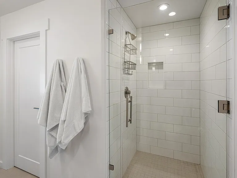 116 N Bozeman Ave #203 — Photo 10