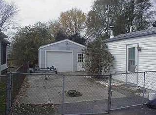 2nd image of 6258 S Miami St