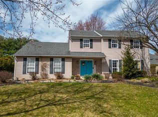 1659 Victoria Cir, Allentown, PA 18103