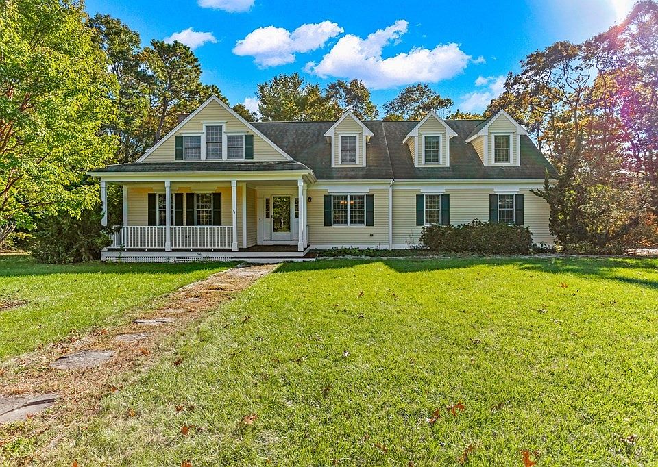 22 Quaker Ln, Bourne, MA 02532 MLS 73051715 Zillow