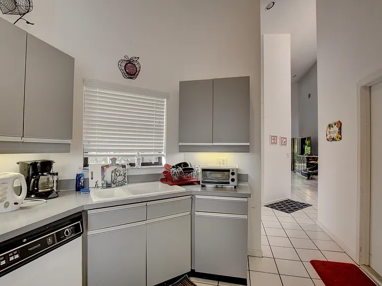 22667 Meridiana Dr — Photo 14