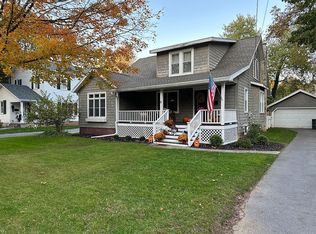 8 Hamilton Pl, Clinton, NY 13323