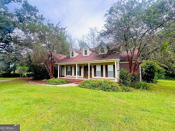 3rd image of 4022 Liska Cir
