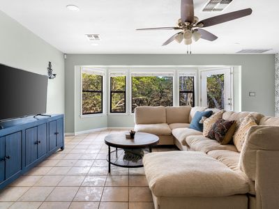 2330 Rock Grv, New Braunfels, TX, 78132