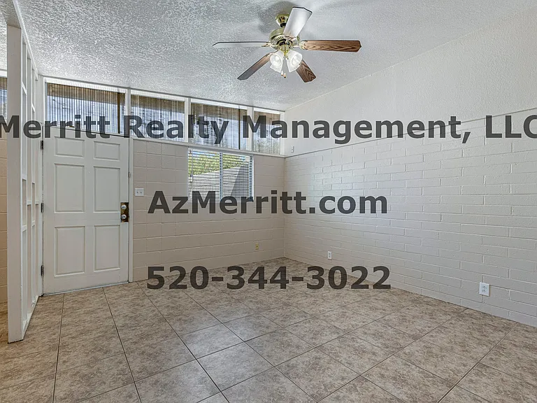 3647 E 2nd St #108 — Photo 9
