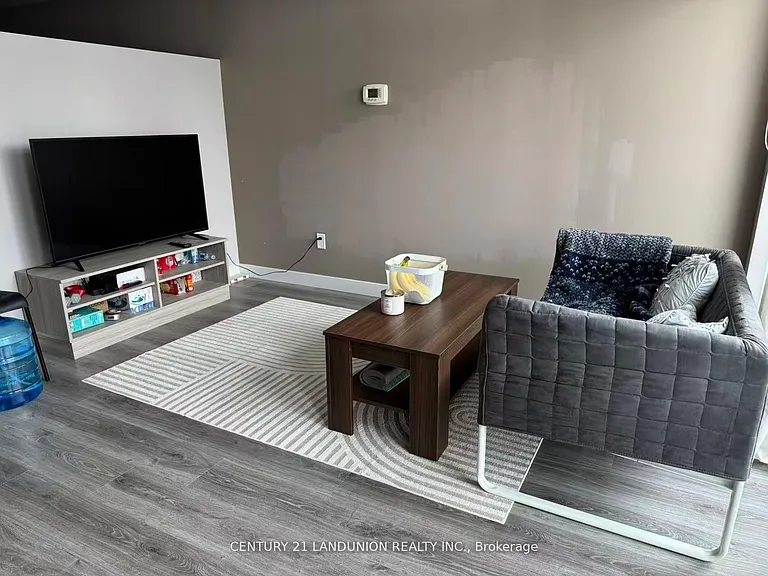 308 Lester St #225 — Photo 10