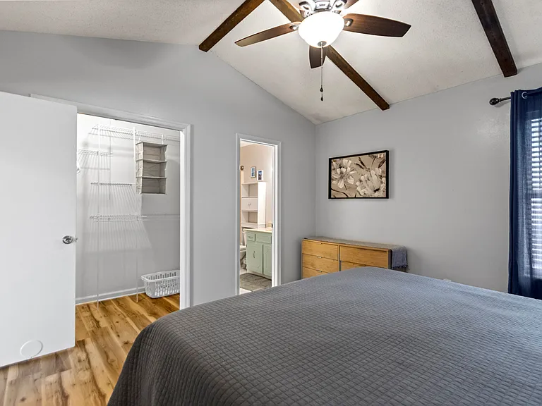 122 Pecan Valley Dr — Photo 18
