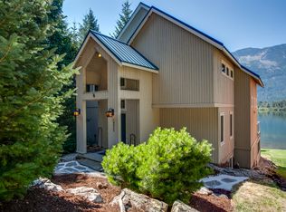 18025 N Shore Dr, Leavenworth, WA 98826
