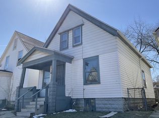 2535 N 37th St, Milwaukee, WI 53210