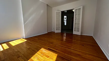 Rented by HOLTON REAL ESTATE INC.