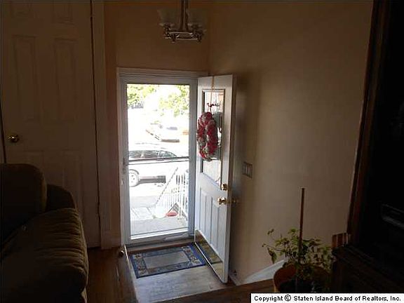 2nd image of 237 Brookfield Ave