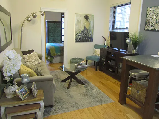 Rented by Beekman Street Realty | media 73