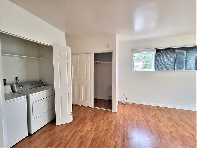 1700 Park Ave #0 — Photo 11