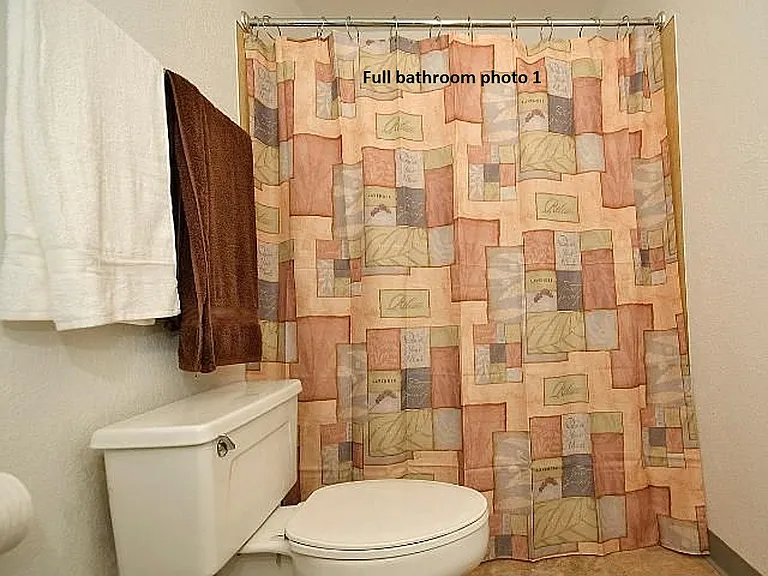 912 N 165th St #8 — Photo 14