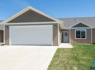 1010 N Holbrook Ave #2, Sioux Falls, SD 57107