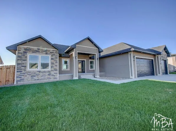 2213 Stetson Way, Garden City, KS 67846