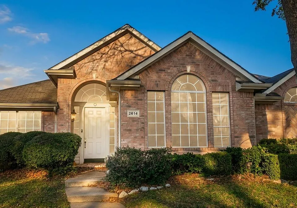 2614 Pecan Meadow Dr