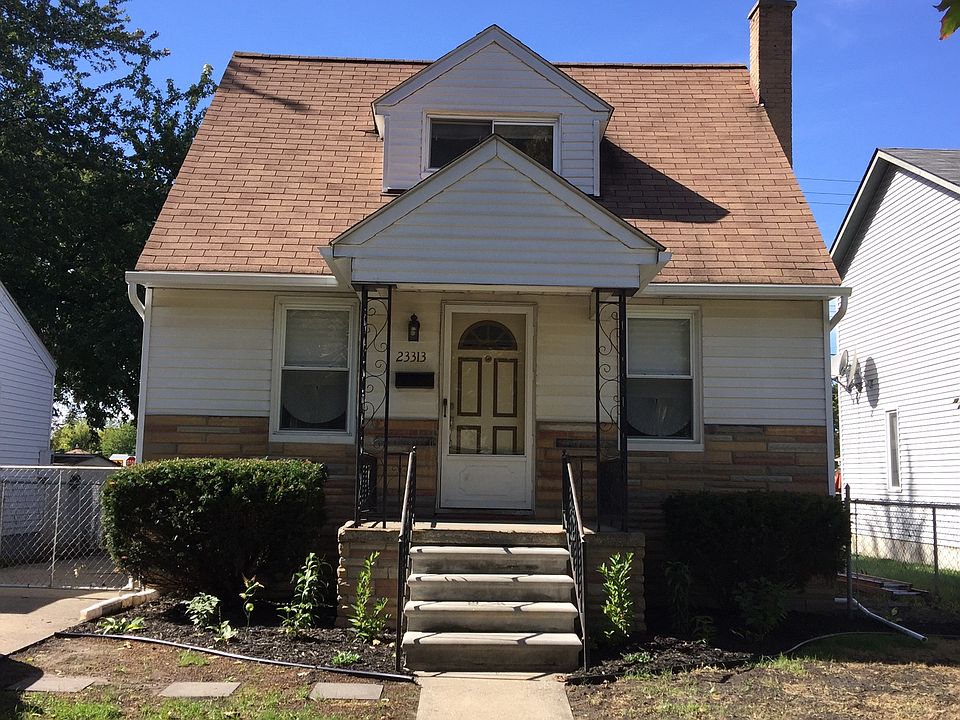 1st image of 23313 Reynolds Ave