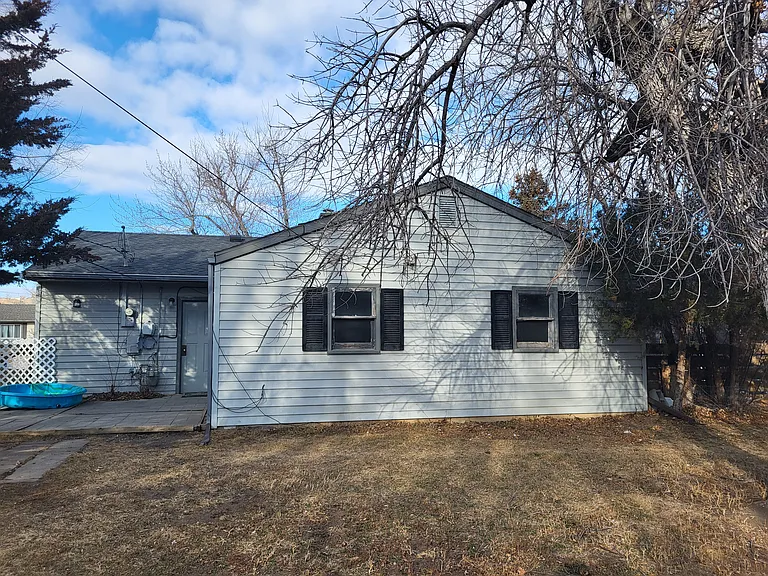 313 E Tallent St — Photo 10