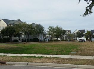 1712 Paradise Lake Dr, Mount Pleasant, SC 29464