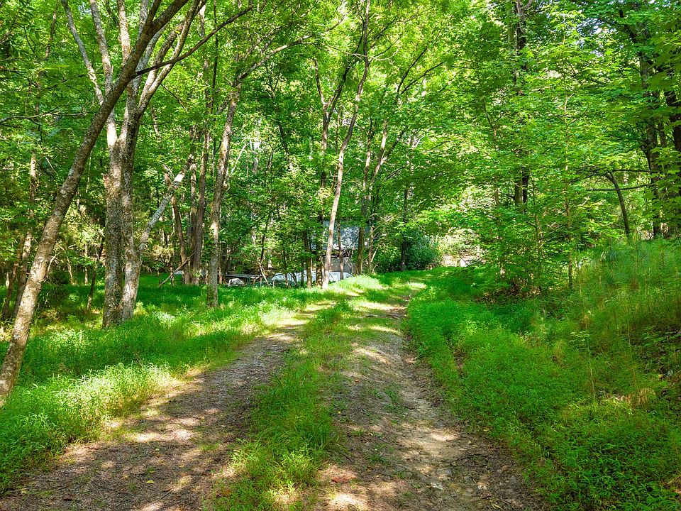 1st image of 772 Rabbit Valley Rd NW Tract 1