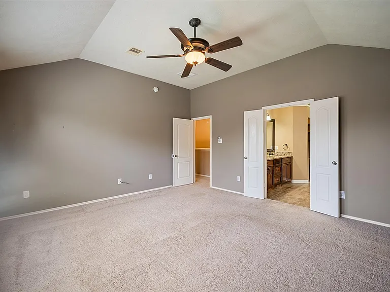 2931 Silver Landing Ln — Photo 28