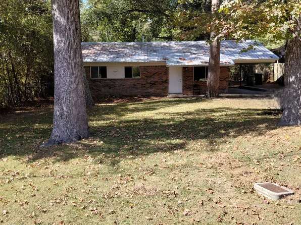 839 Englewood Dr, Columbus, GA 31907