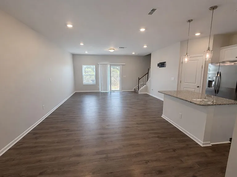 5215 Maynard Hill Dr — Photo 4