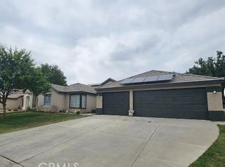 10118 Roehampton Ave, Bakersfield, CA 93312