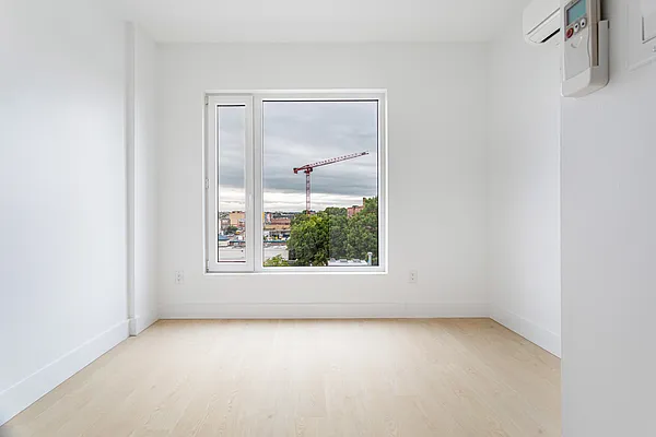 Rented by Yup Realty LLC | media 27