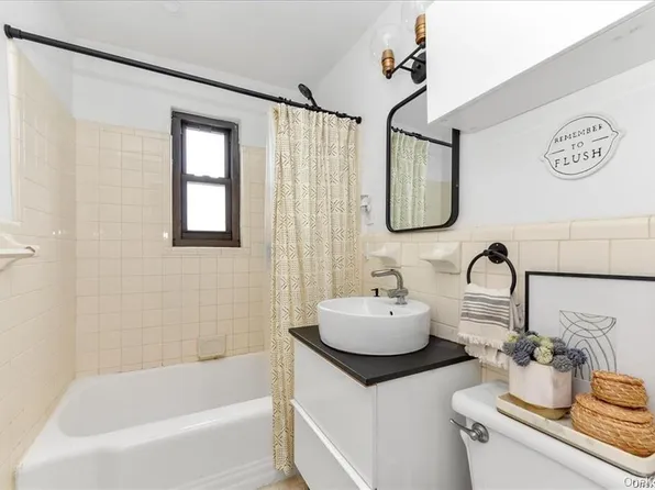 144-11 77th Road image 14 of 16