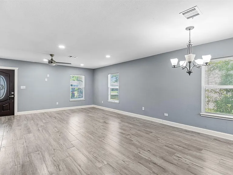 3853 Rosedale St — Photo 11