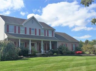 2958 Victoria Ln, Allentown, PA 18104